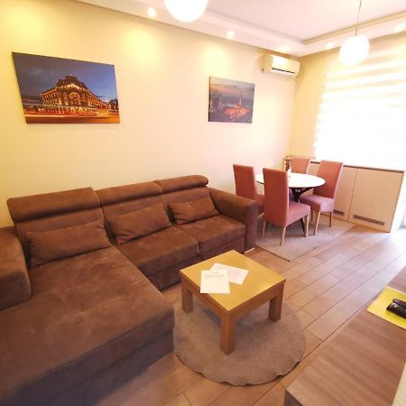 1A Moment Apartment Belgrád Kültér fotó